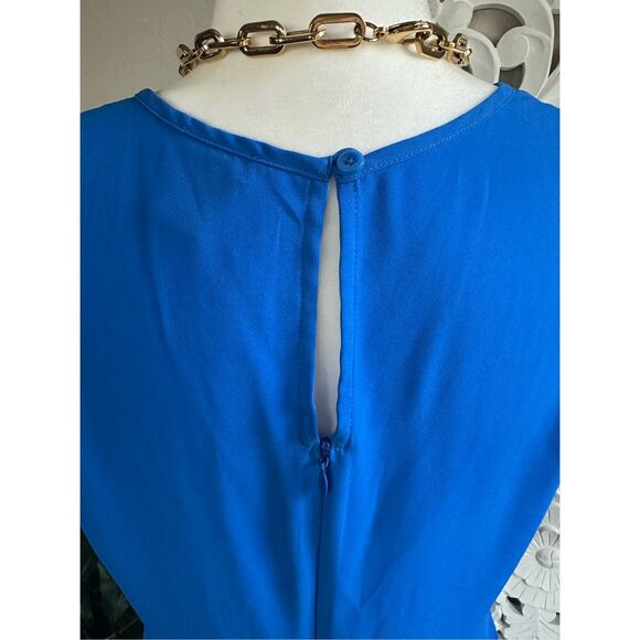 Ann Taylor sleeveless blouse - Picture 4 of 7